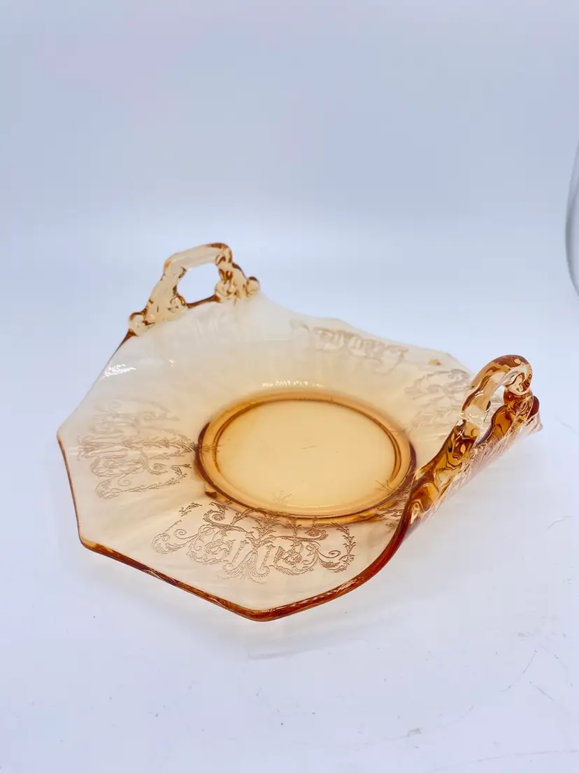 Fostoria Fairfax Amber Bow Handle Bon Bon Dish - Acanthus Etch