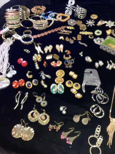 It’s My Birthday!  Come Clear My Jewelry Table!  3 For $10, $5 Flat Shipping