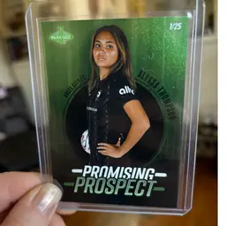 Alyssa Thompson - Promising Prospect /25