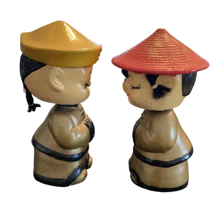 Vintage 1940/50s Traditional Asian Inspired Male And Female Bobblehead Figurines