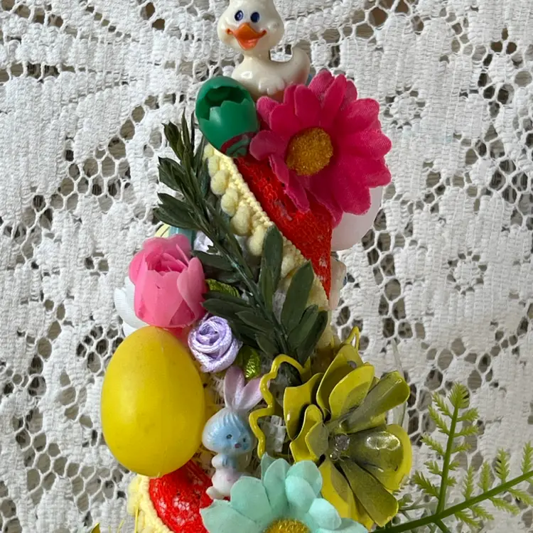 005 Vintage Large Yellow, Plastic Footed Egg Easter Tree Elaborate Assemblage 12" X 7" X 5"