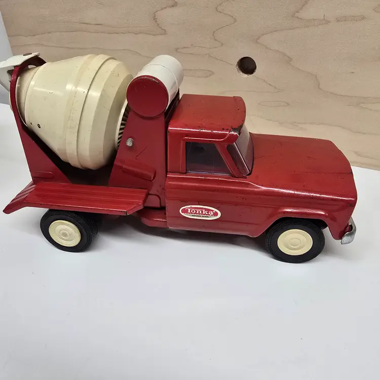 Vintage Tonka Jeep Cement Mixer Truck Red Steel Tilting Bed Mancave Decor