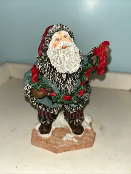 Vintage June McKenna Santa Christmas Figurine 1994 “Decorating For Christmas”