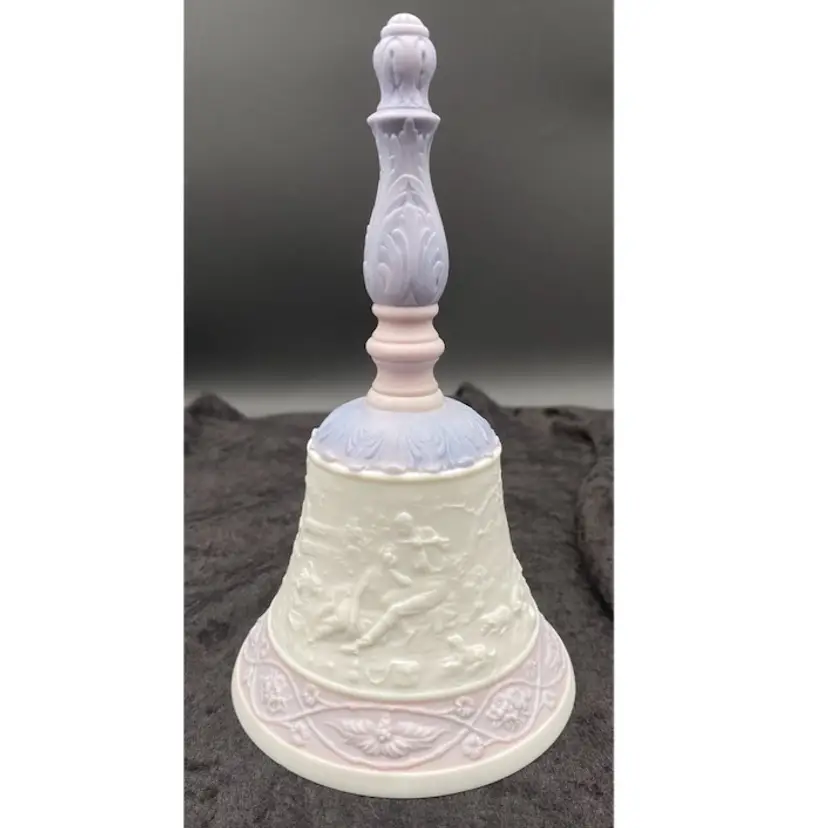 Lladro Porcelain Bell “Eternal Love” 1993 Limited edition, #04154, White/Pink/Purple