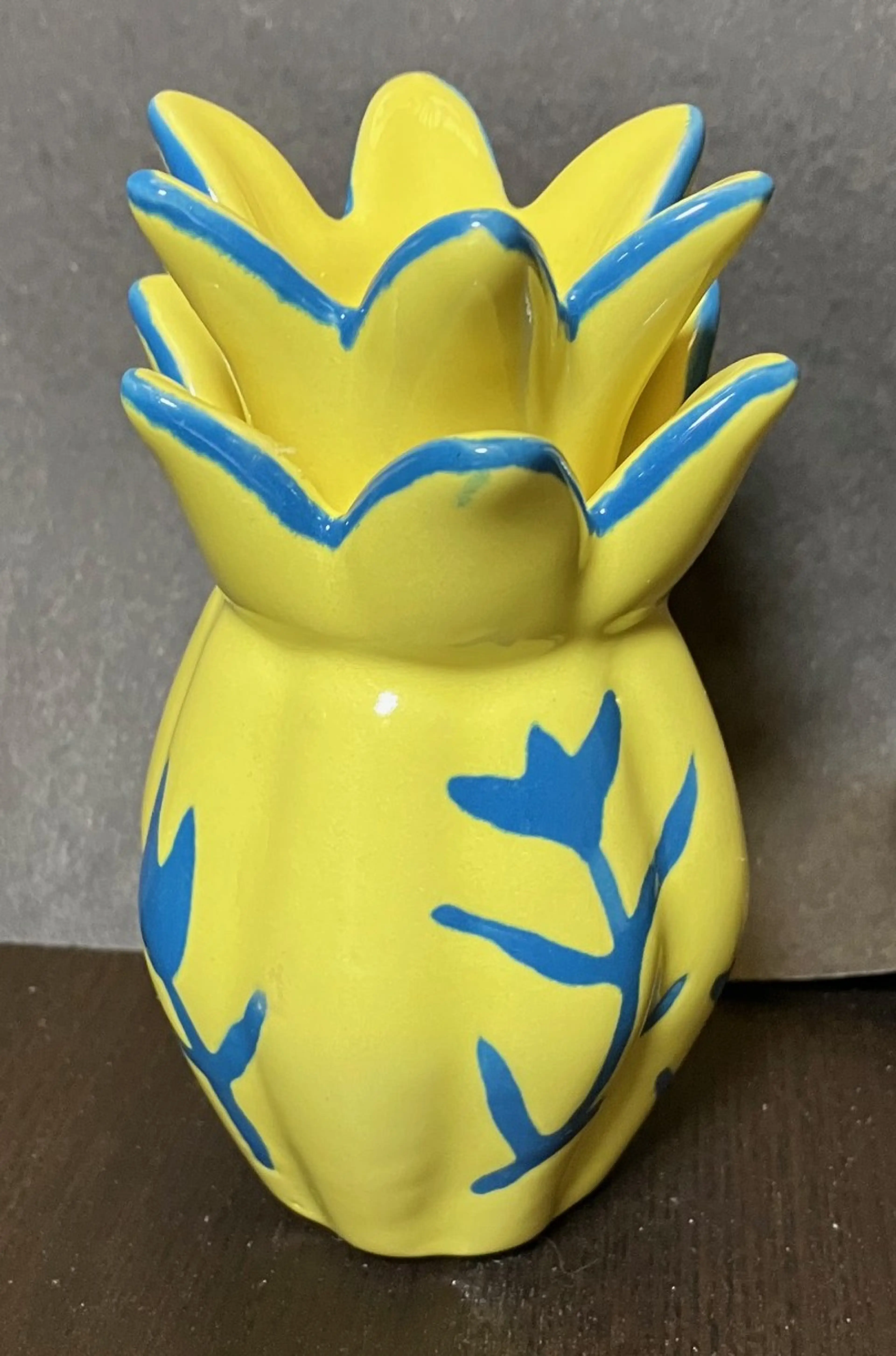 Image 4 of 8