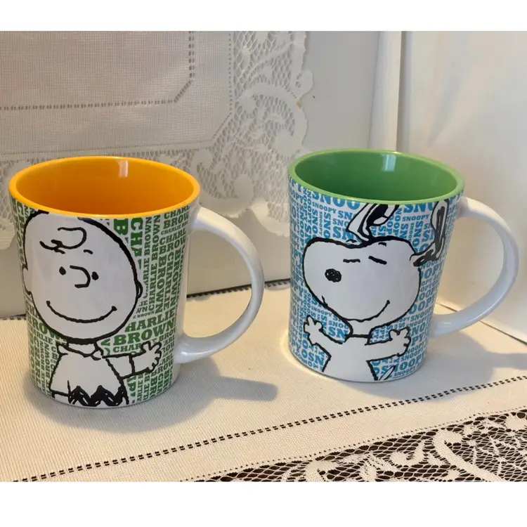 Gibson Peanuts Charlie Brown & Snoopy Stoneware Mugs 15oz.