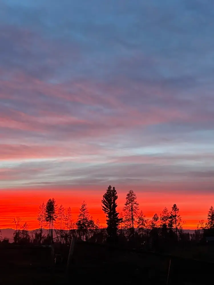 Glass That Glows For Gifts