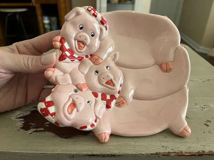 3 Pigs Spoon Rest