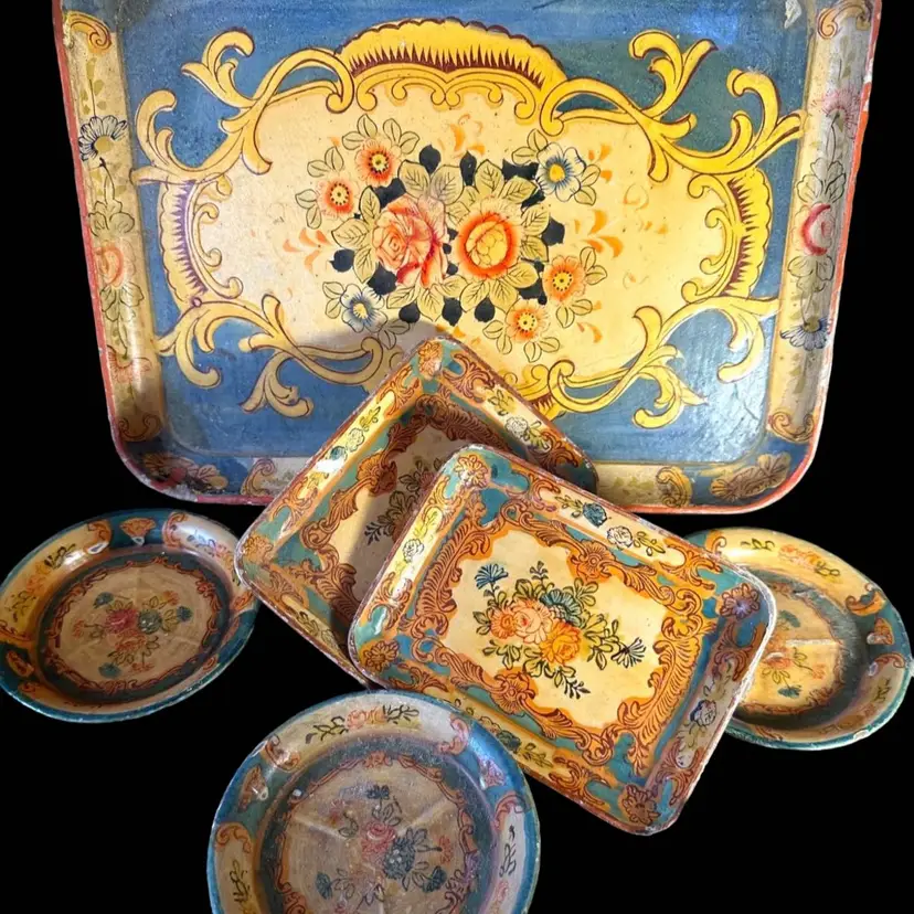 Vintage Japan Trays & Coasters 1950s Florentine Italian Look Distressed 6 Pcs