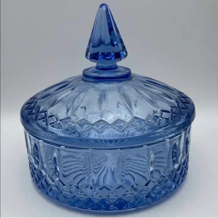 Vintage, Indiana Glass, Ice Blue, Princess Diamond, Candy Dish/Trinket Box & Lid. Excellent condition!