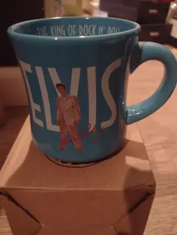 Elvis Presley Signature ceramic mug new