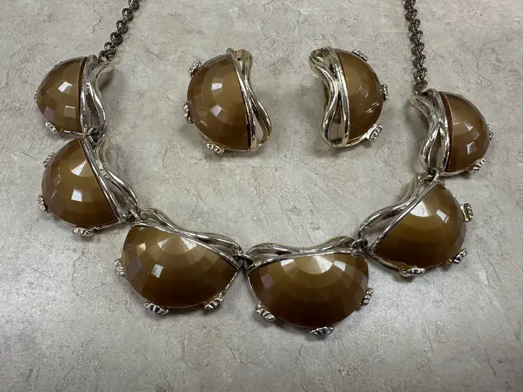 60’s Silver Tone Choker & Clip On Earrings Set