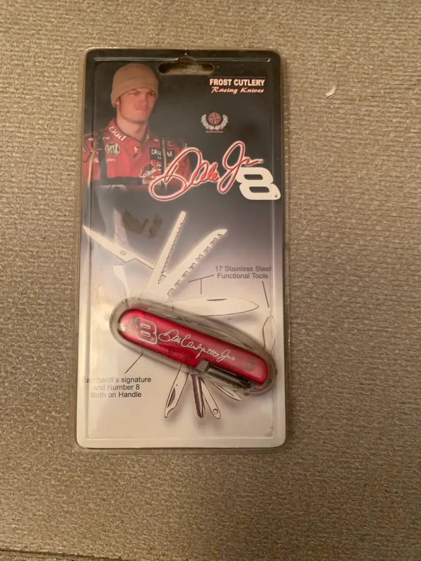 Dale Earnhardt Jr 8 Pocket Knife 3 Inches Closed