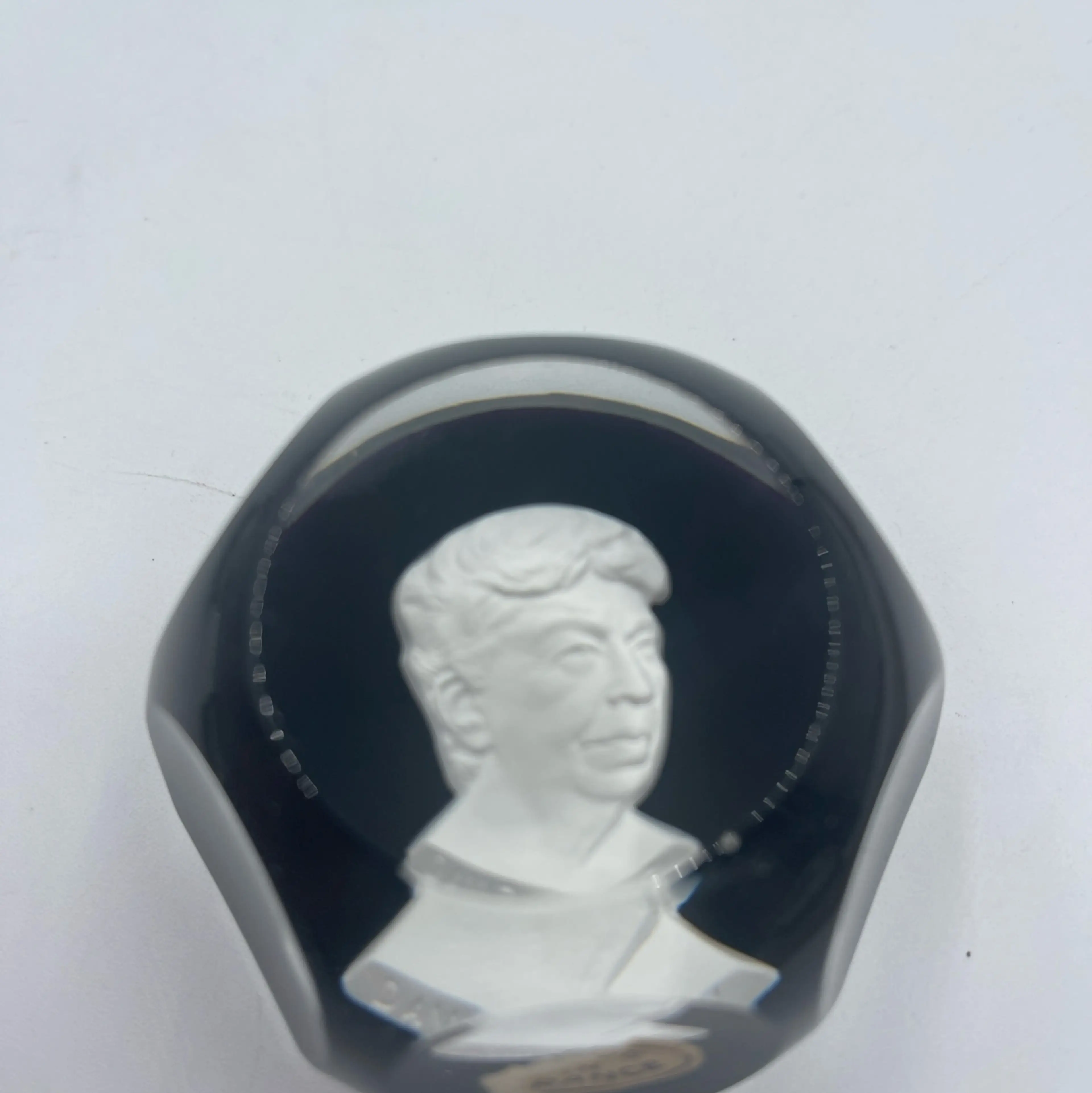 Image 4 of 6