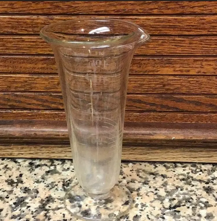 Vintage Whitall Tatum Pharmacy etched measuring beaker