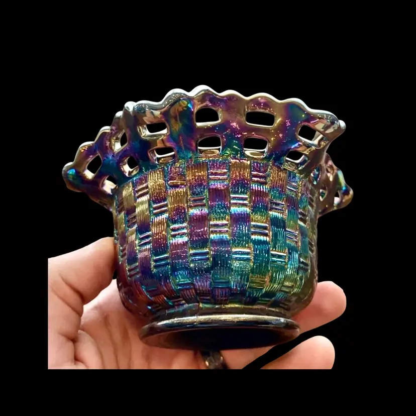 Fenton Amethyst Carnival Glass Basket Weave Lace Ruffled Bowl