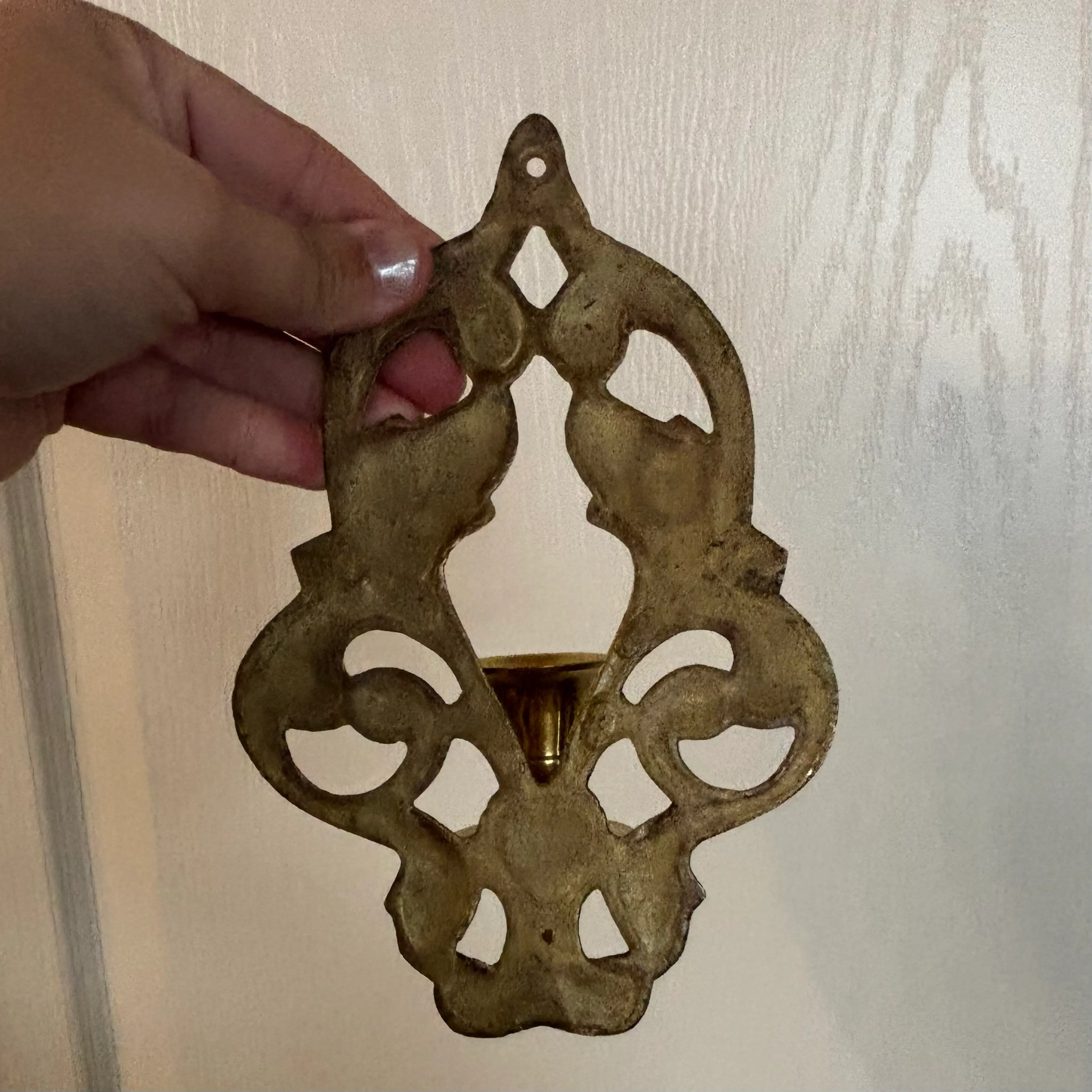 Image 2 of 2