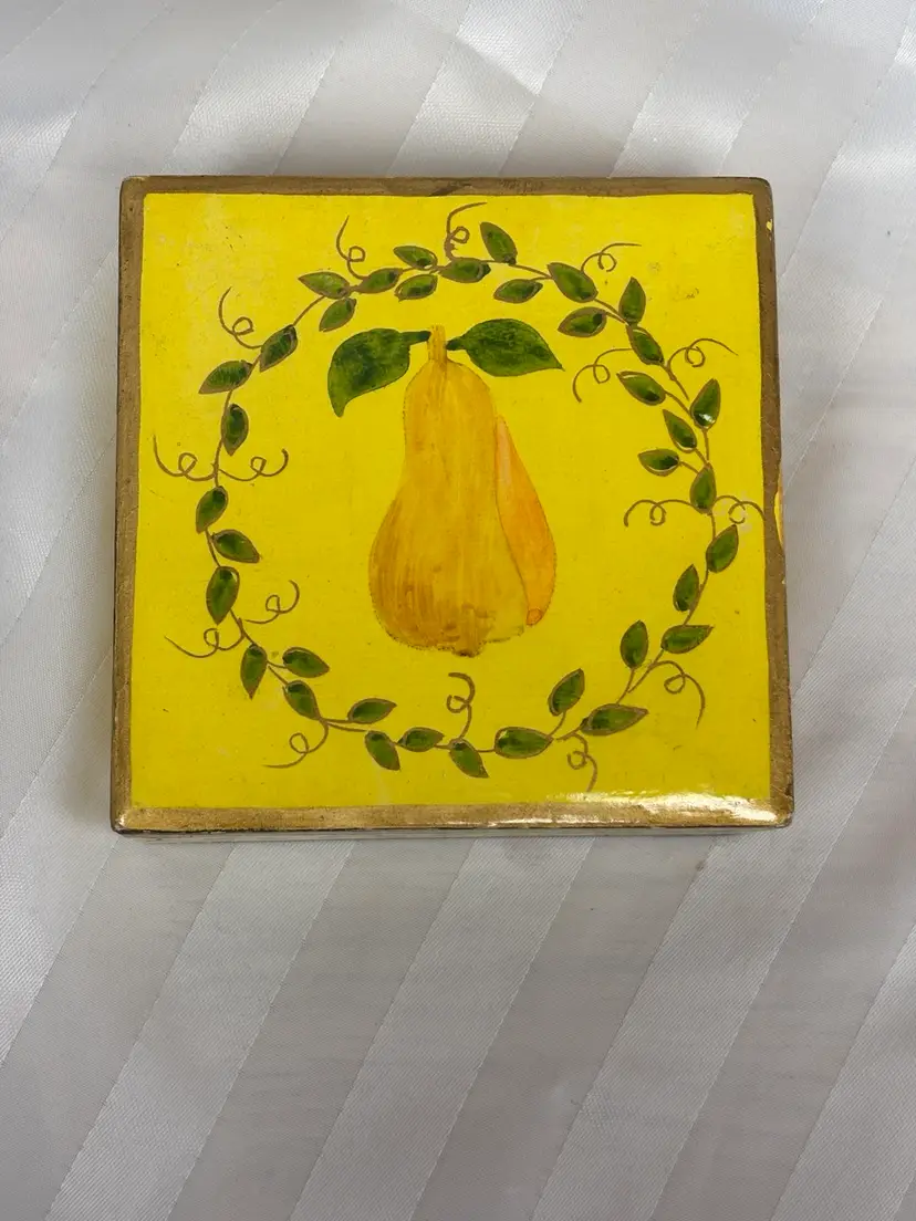Vintage Lacquered Wood Box with Six (6)  Coasters Yellow & Green with Pear, 1970s, Made In India