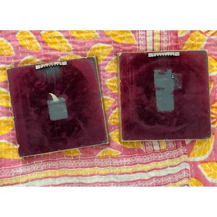 Convex bubble glass courting couple