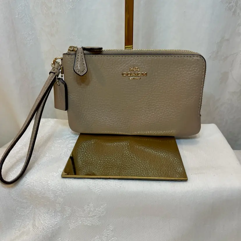 Coach Double Zip Wristlet