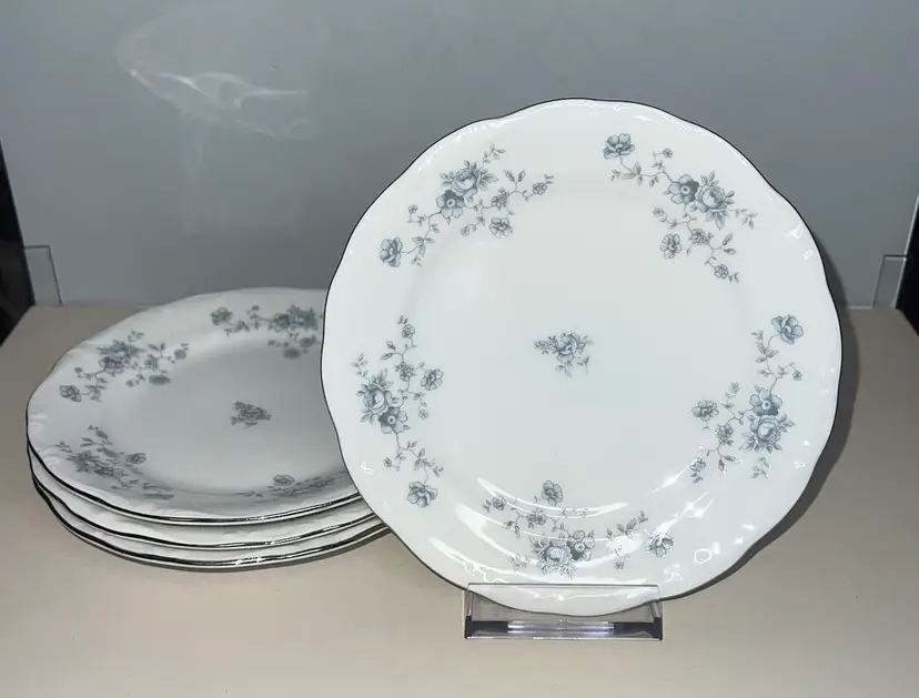 Four  Vintage Haviland Limoges Blue Garland Bread Butter Plates Bavarian Germany