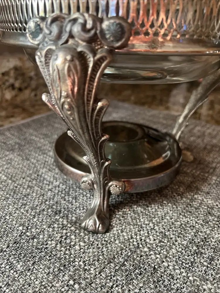 Anchor Hocking Silver
Chafing Warmer