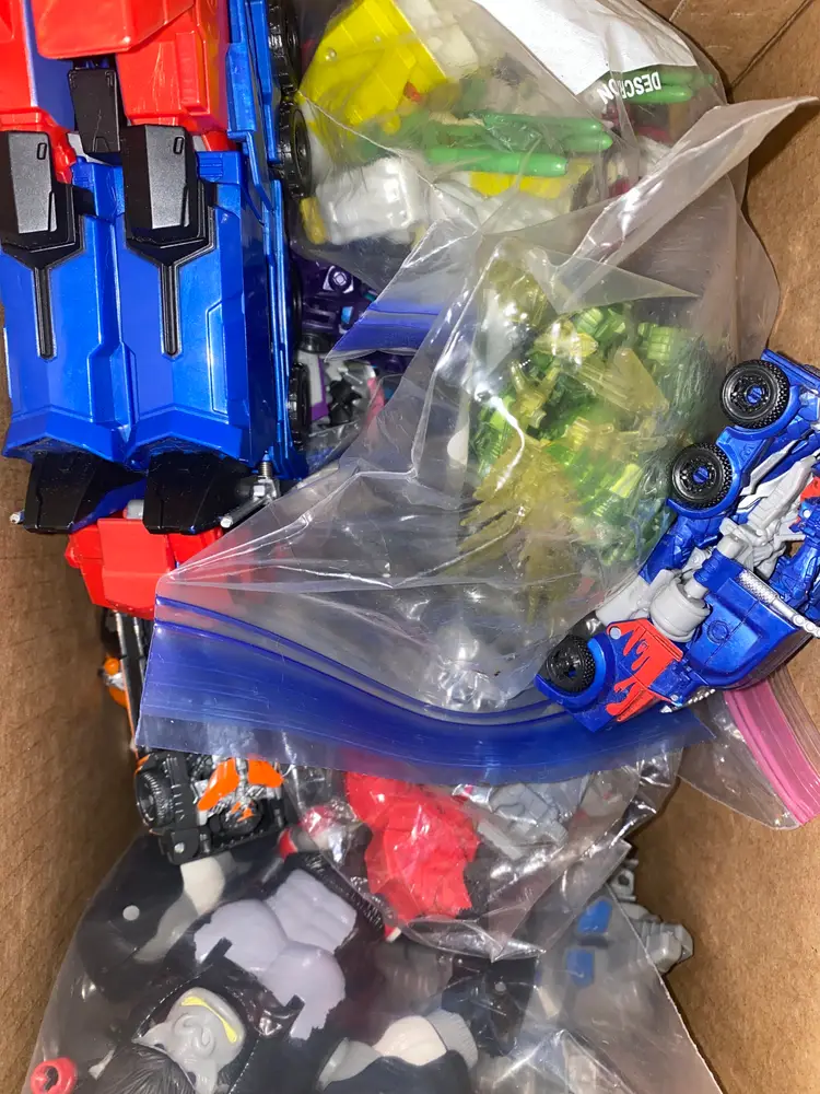 $1 Start Sale! Transformers, Star Wars, Wrestlers, Marvel 