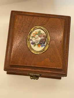 Handmade Wood Trinket Box, Well Made with Ceramic Floral Medallion, 5 1/4 x 5 1/4 x 4 3/4 Inches