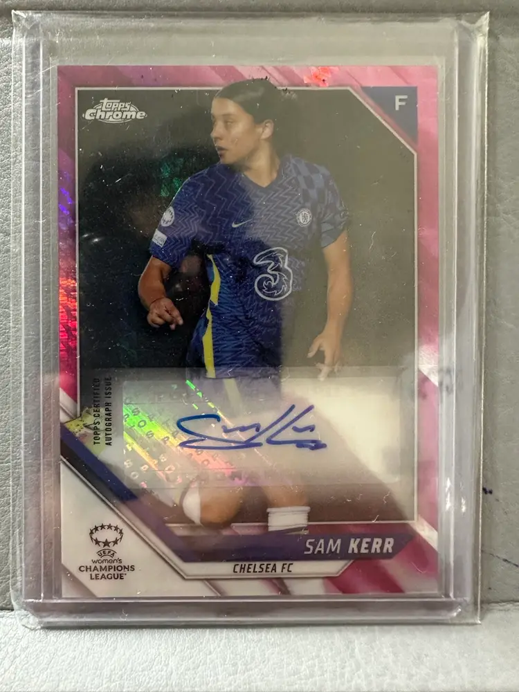 2021-22 Topps Chrome Women's UCL Sam Kerr Pink Auto /150