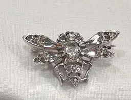 1948 Trifari Alfred Philippe QUEEN BEE Crystal Rhodium Plate Brooch / Pin