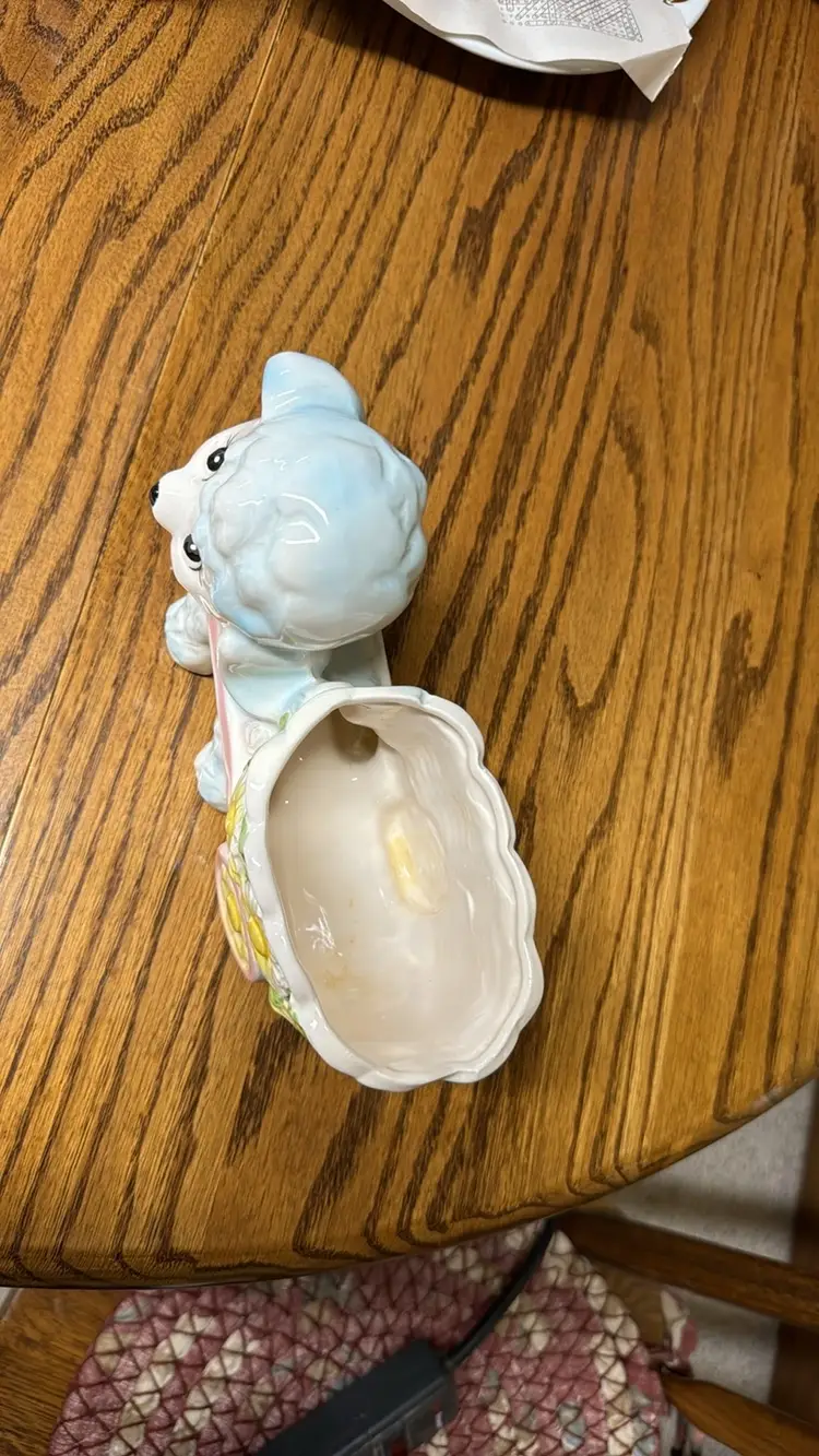 Relpo Lamb with daisy wagon planter 6728