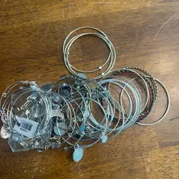 #12 - Bracelet Lot