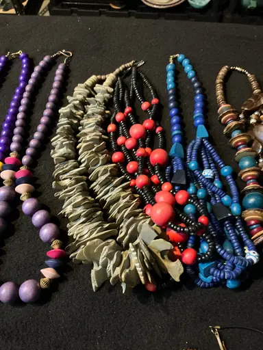 Annesyesteryear Jewelry Blowout Sale