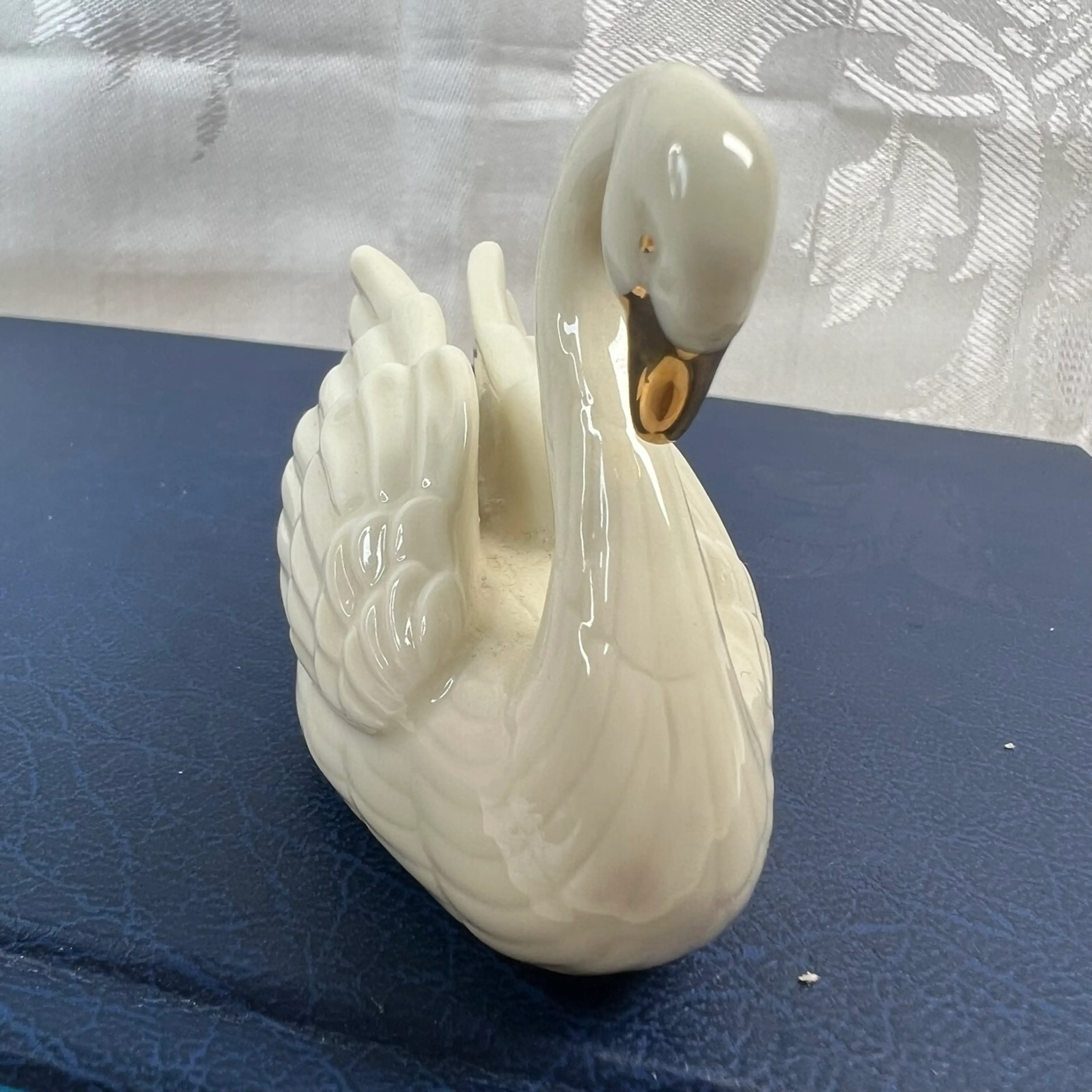 Image 4 of 8