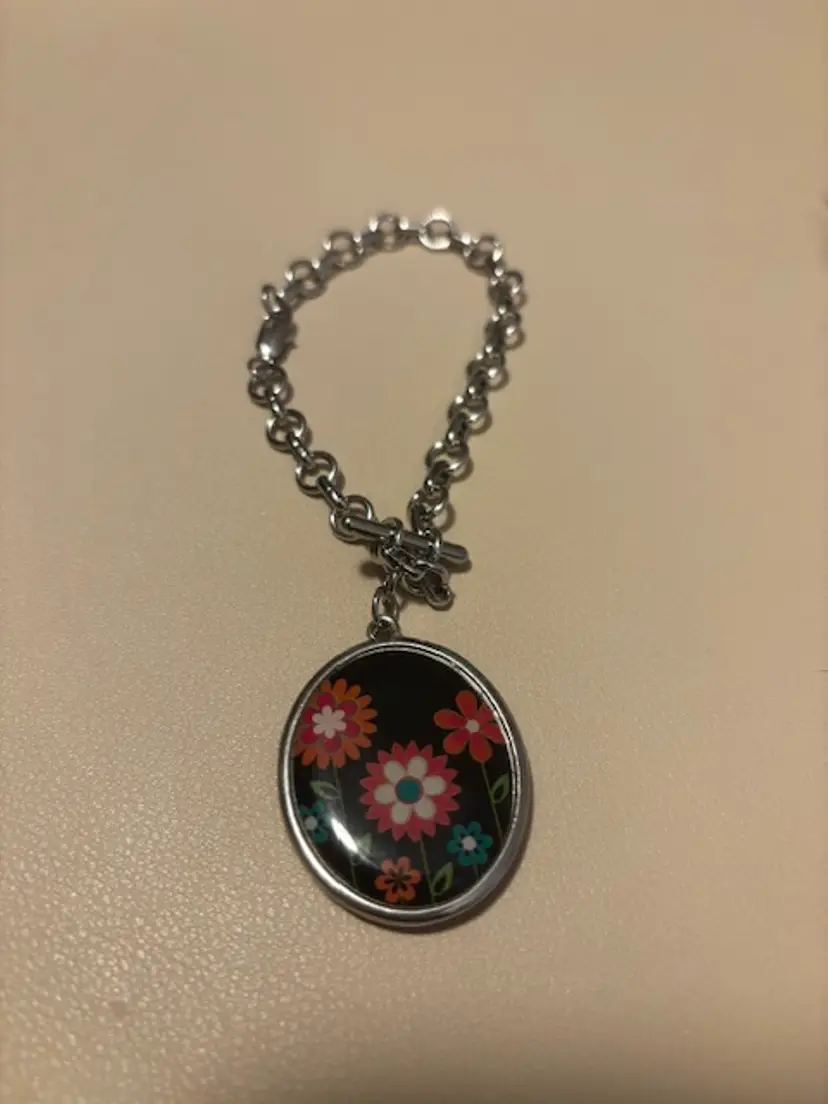 Pretty Pendant #1