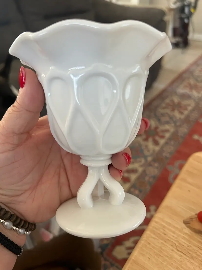 Westmoreland, milk, glass, sweetheart, ruffled pedestal candy dish with sticker