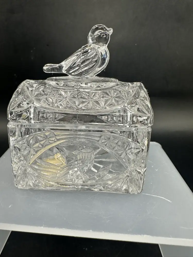 Hofbauer Byrdes Collection Crystal Bird Lid Trunk Trinket Jewelry Box W. Germany