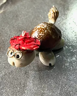 Darling Little Shell Turtle