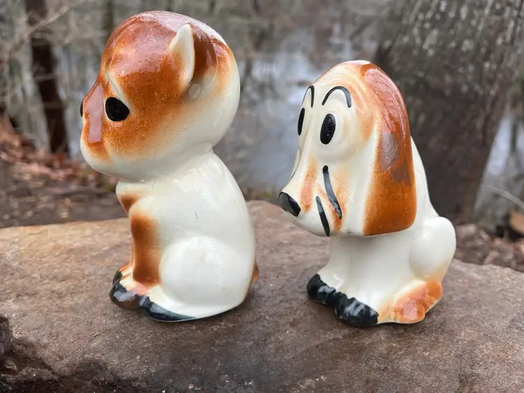Vintage Hush Puppy Basset Hound & Boston Terrier Ceramic Figurines Puppy Dogs