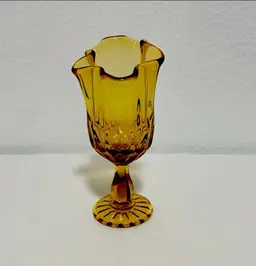 Fenton 6 1/2” Colonial Amber Yellow
Thumbprint Handkerchief
Swung Pedestal Vase