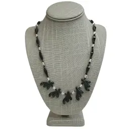 Sterling S Clasp Black & Clear Glass Scalloped Fan Leaf Beaded Necklace