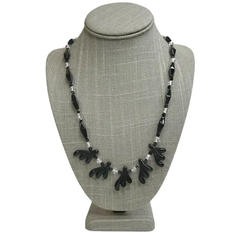 Sterling S Clasp Black & Clear Glass Scalloped Fan Leaf Beaded Necklace