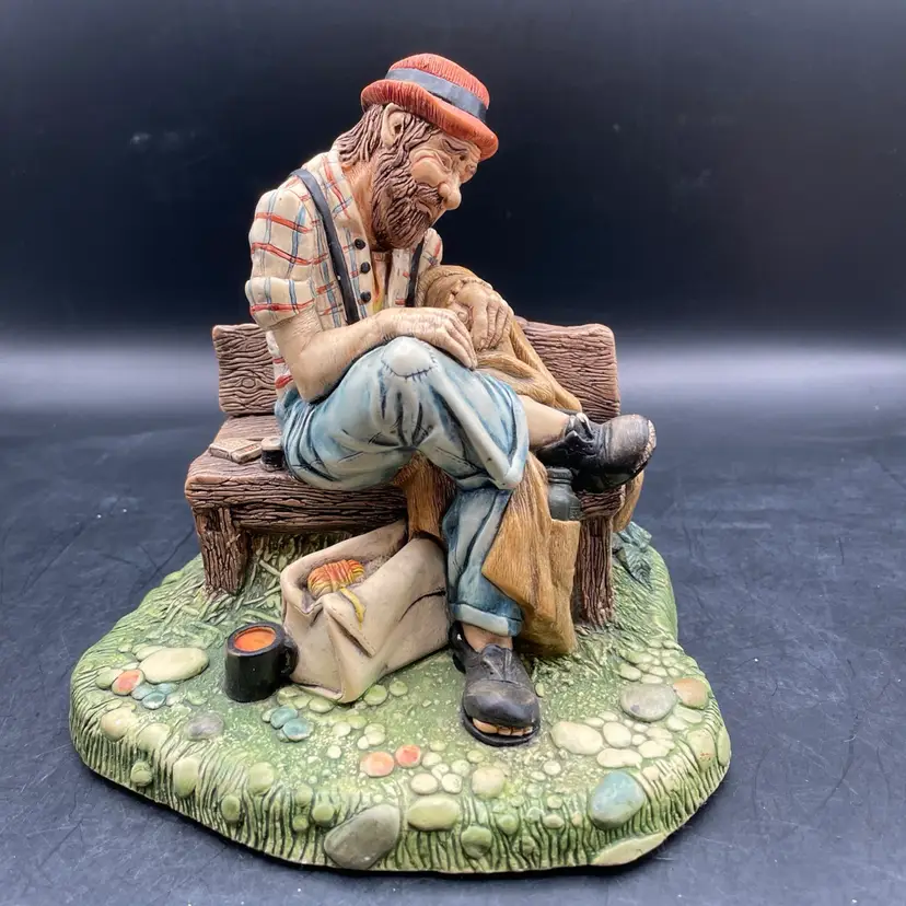 Naturecraft “Solitude” Figurine Made In England