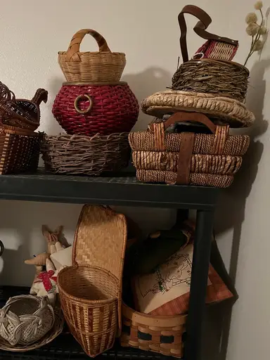 I’m A Basket Case! Baskets $5 And Below Start Bids! 