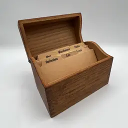 #3 Vintage Dove Tail Wooden 4x6 Index Card File Recipe Box