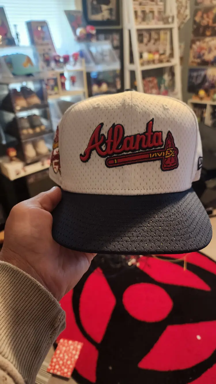 NEW ERA FITTED CAP 7 3/4 59FIFTY Atlanta Braves Mesh