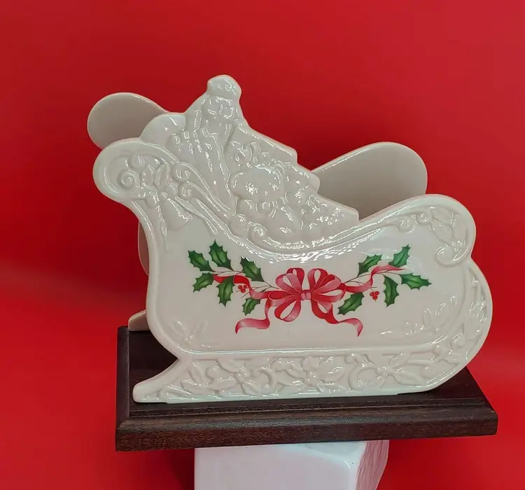 Lenox Sleigh Christmas Card Napkin Holder Holly Berries Red Ribbon