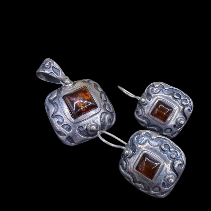 Silpada sterling silver and amber square scroll pendant and earrings set.