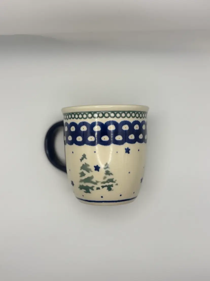 27826 - Polish Pottery Coffee Mug - Stars And Christmas Tree Design 3”