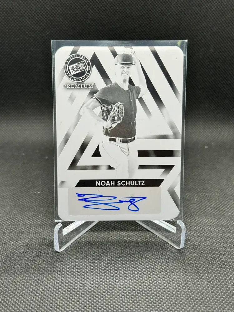 2024 Leaf Press Pass Premium Noah Schultz Auto Black Plate 1/1 Chicago White Sox